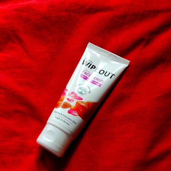Other - Wipeout face scrub